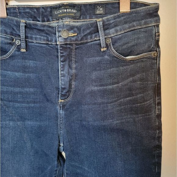 LUCKY Brand skinny jeans. Size 6/28 - Picture 6 of 13